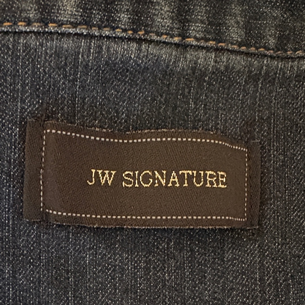 Denim Sleeveless Vest - Picture 8 of 11